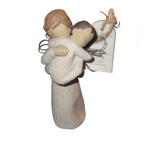 ⚠️Final Sale⚠️Willow Tree "Angel's Embrace" Ornament